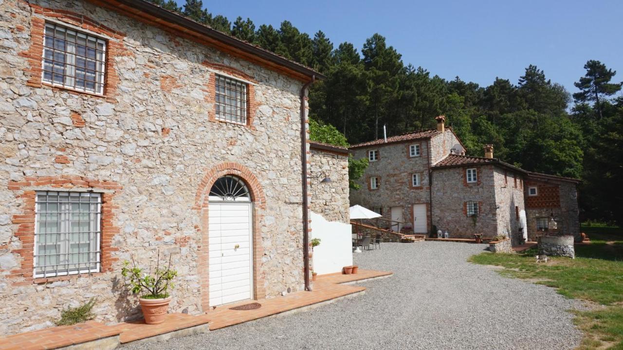ルッカAgriturismo Le Vallilungheアパートメント エクステリア 写真