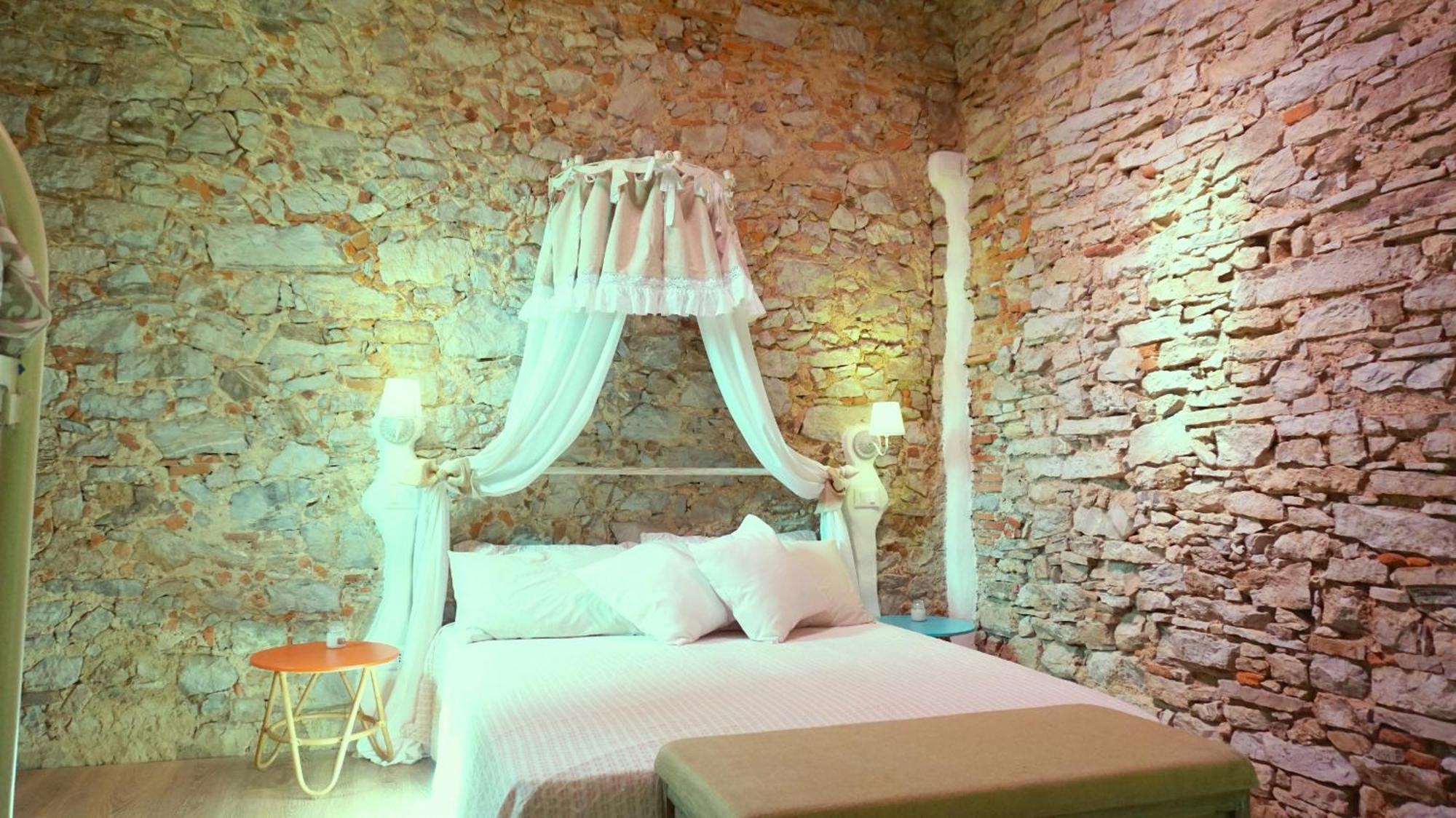 ルッカAgriturismo Le Vallilungheアパートメント エクステリア 写真