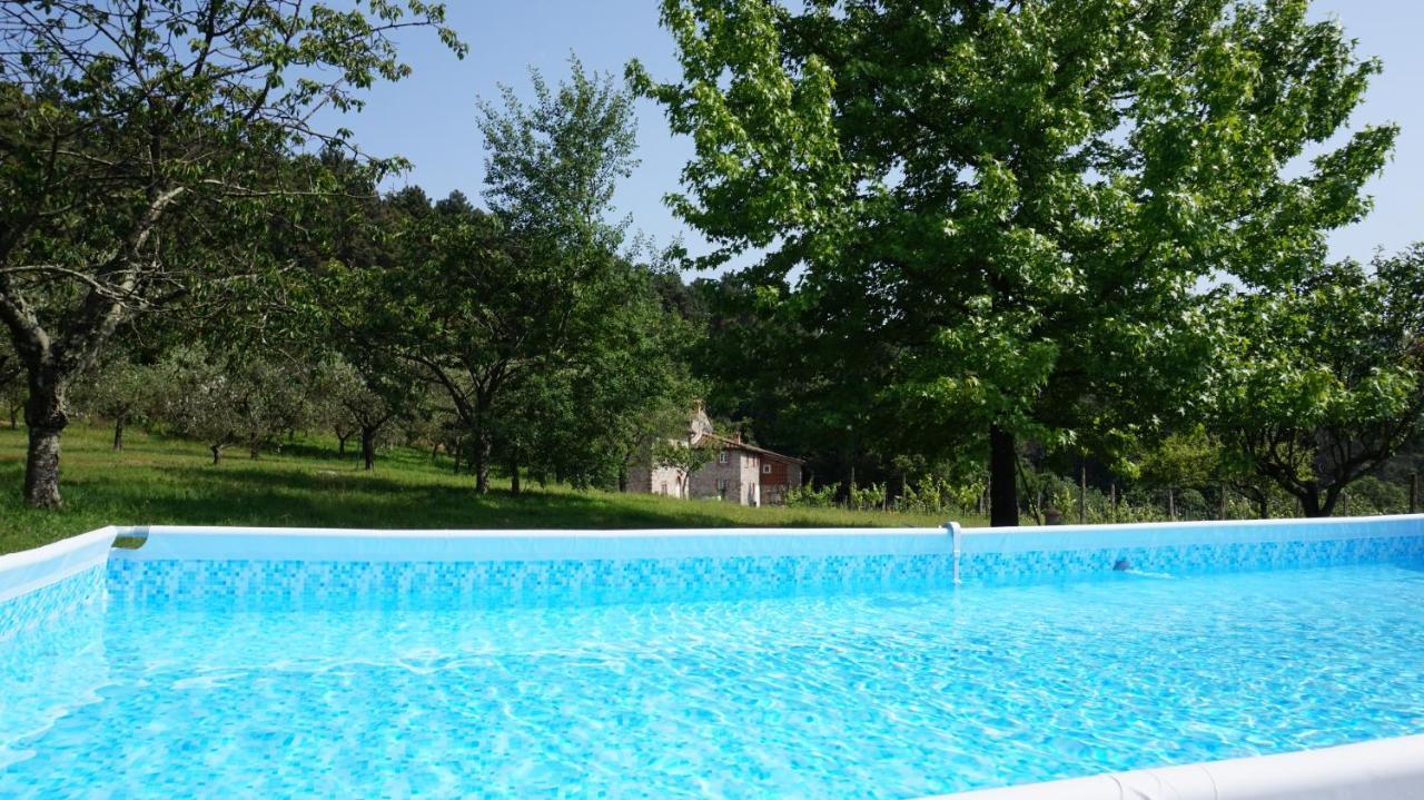ルッカAgriturismo Le Vallilungheアパートメント エクステリア 写真